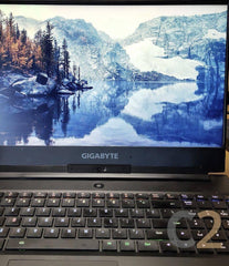 (USED) GIGABYTE AERO15 I7-7700HQ 4G 128G-SSD NA GTX 1060 6G 15.6inch 1920x1080 Gaming Laptop 95% - C2 Computer