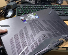 (USED) HASEE T97C I7-7700HQ 4G NA 500G GTX 1070 8G 15.5inch 1920x1080 Gaming Laptop 95% - C2 Computer