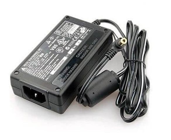 Cisco CP-PWR-CUBE-4 8900/9900 Series IP Phone AC Adapter | USED Main image