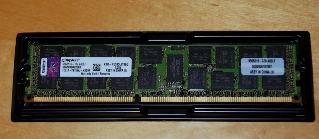 킹스턴 KTD-PE313LV/16G 16GB PC3-10600 DDR3-1333MHz 2Rx4 ECC 메모리 | 사용된