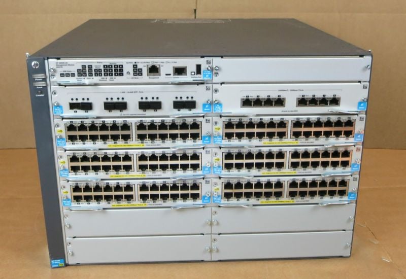 HP Aruba J9851a 5412R Zl2 <tc>ネットワークスイッチ</tc> シャーシ | 中古 メイン画像