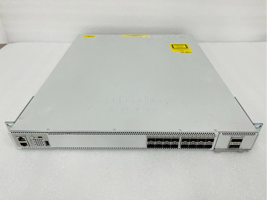 Cisco C9500-16X-2Q-A Catalyst 9500 网络优势 <tc>交换机</tc> L3 管理 | 已使用