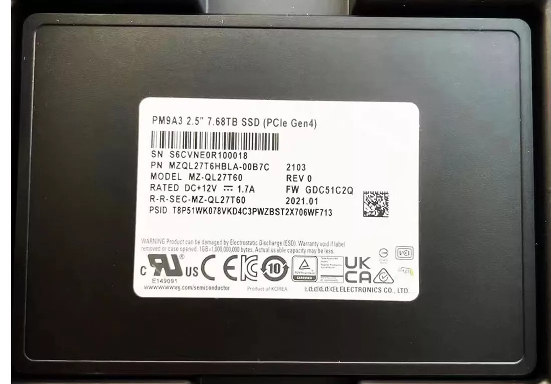 Samsung MZQL27T6HBLA-00B7C PM9A3 7,68 TB U.2 PCIe 4.0 x4 NVMe Datacenter SSD | GEBRAUCHT Hauptbild