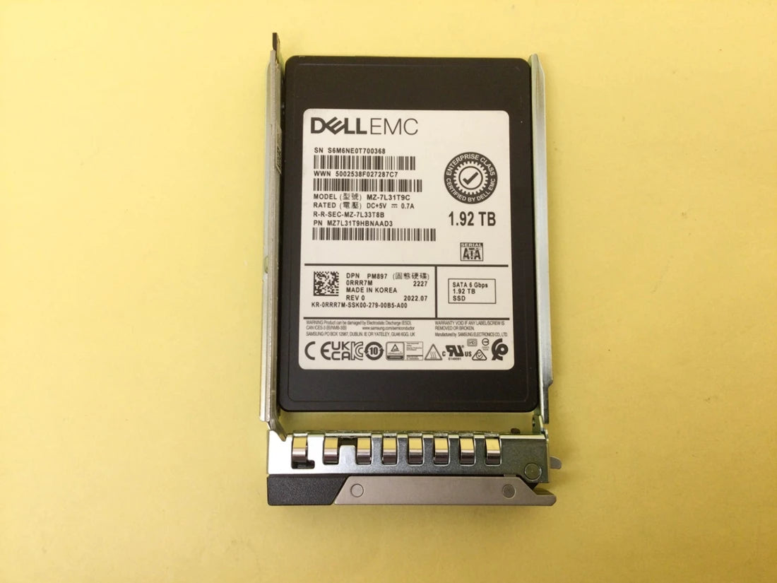 Dell RRR7M 1,92 To SSD SATA Mix Utilisation 6 Gbit/s 512e 2,5 pouces enfichable à chaud | UTILISÉ