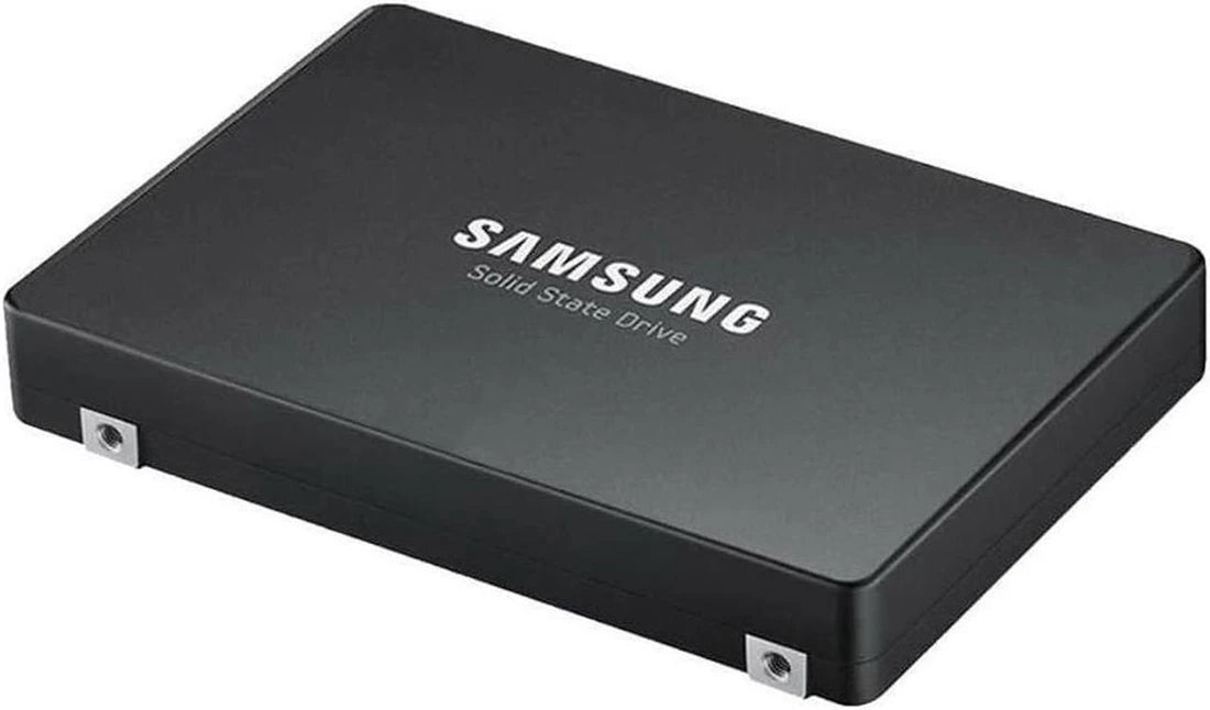 Brand New | Samsung PM1743 MZWLO7T6HBLA-00A07 7.68TB U.3 PCIe 5.0 x4 (NVMe) 2.5inch Enterprise SSD Image principale