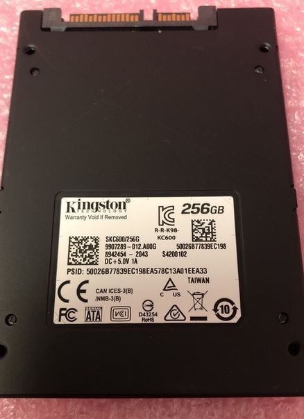 金士顿 SKC600/256G 240GB kc600 SATA3 2.5 英寸固态硬盘 |全新