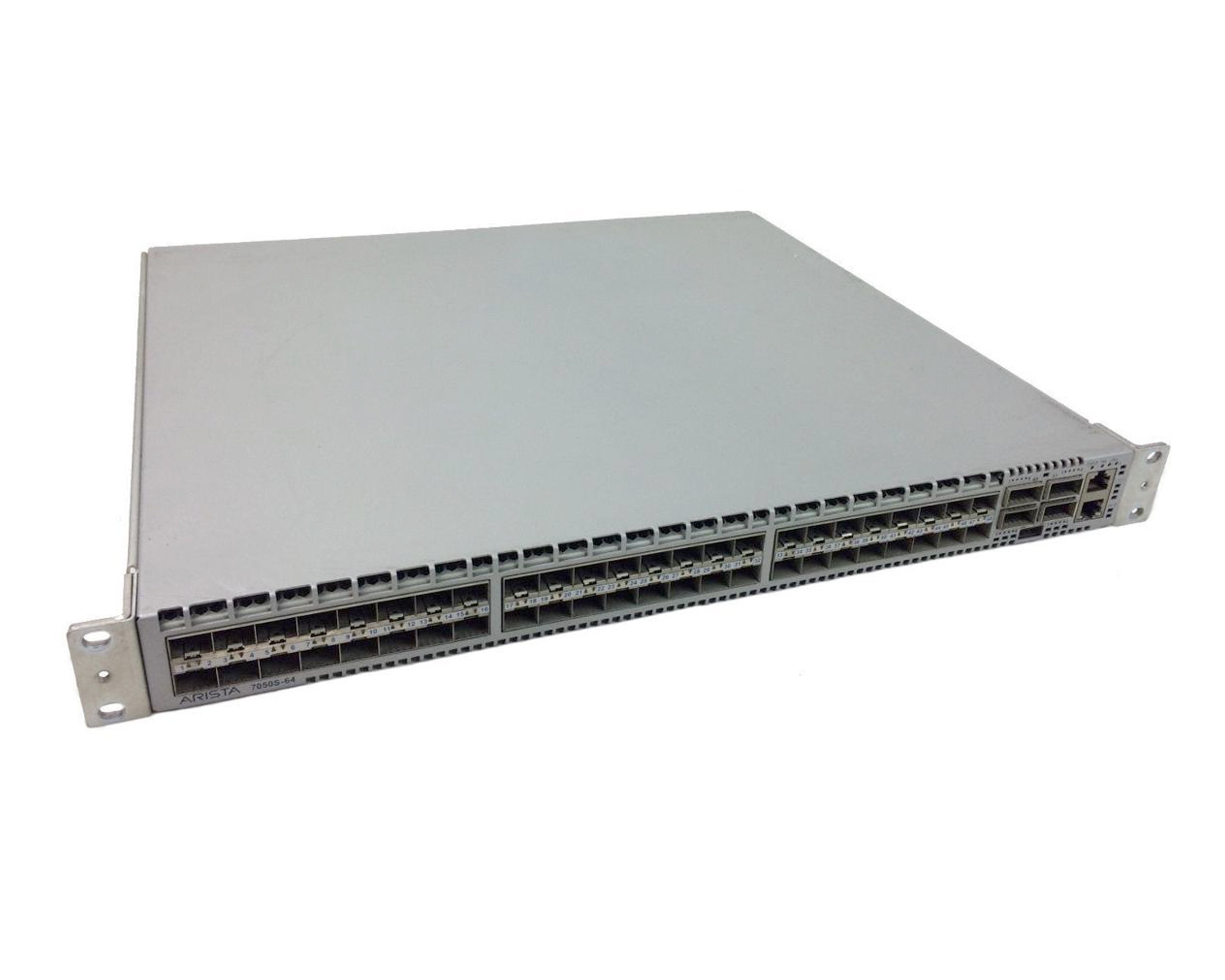 Arista DCS-7050S-64-F Flux d'air arrière-avant 48XSFP+ &  4XQSFP+ <tc>Switch</tc> Avec 2 climatiseurs | Occasion