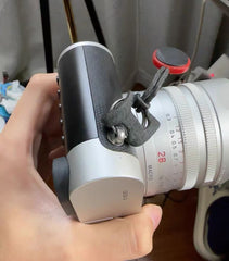 Ermäßigte (gebrauchte) Leica Q Vielseitige tragbare Digitalkamera -Kit - 90% Zustand für die Reise