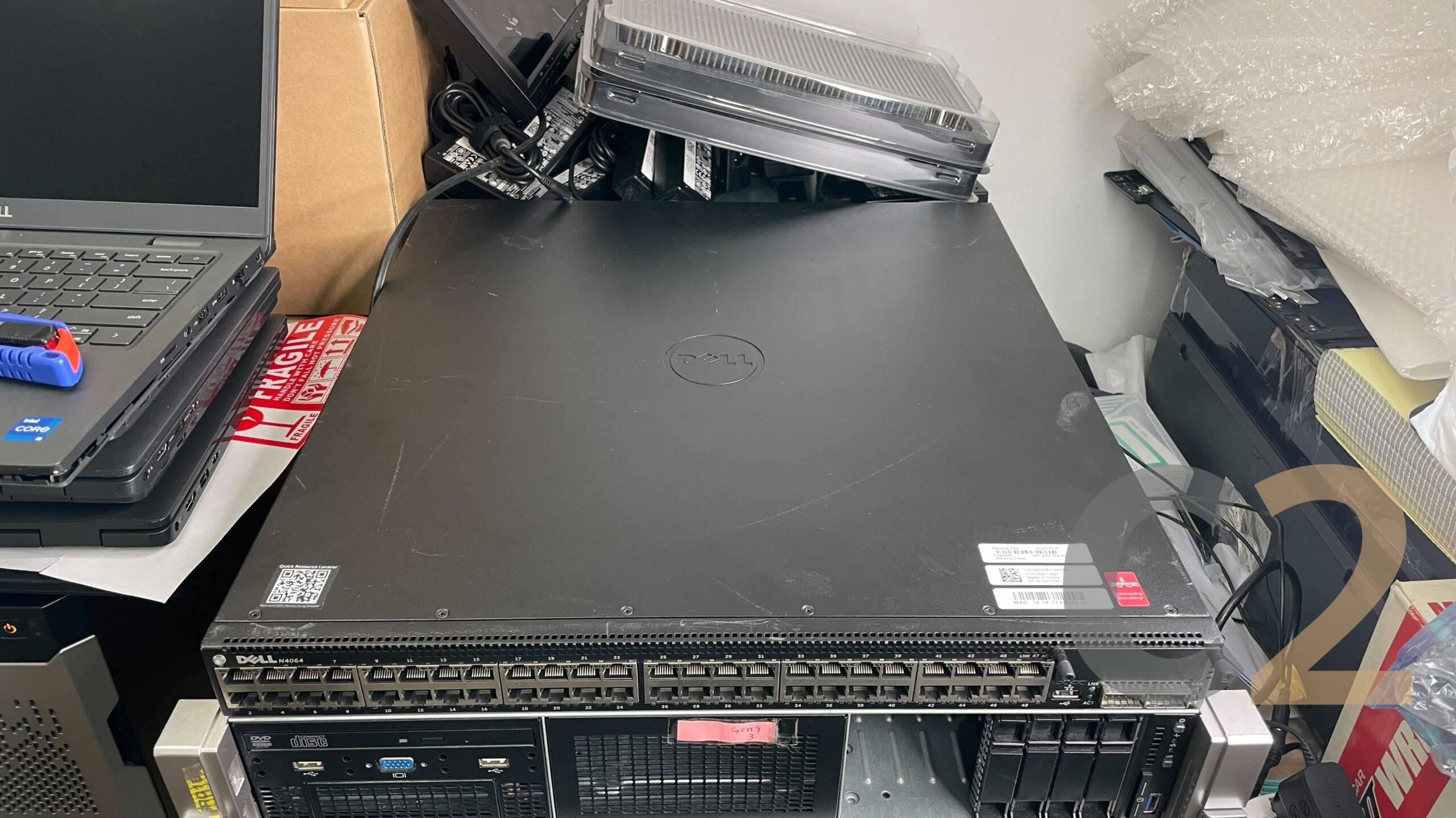 (特價1台)(USED) Dell Networking N4064 48-Port 10 Gigabit + 40Gb QSFP x 2 Ethernet Switch 80% NEW 次要影像