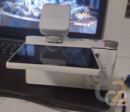 （二手）Samsung NX-3300 連（20-50mm）wifi 反转屏幕 無反相機 可換鏡頭 旅行 Camera 90% NEW（黑/白） SAMSUNG