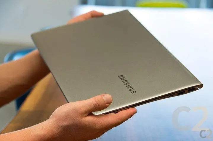 （二手）Samsung ATIV Book 9 NP900X5L-K01 15″ Ultrabook – i7 6500U | 8G | 256G SSD 95% NEW SAMSUNG