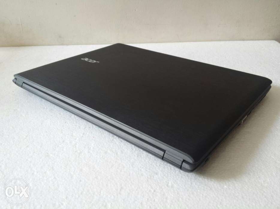 (USED) ACER Aspire E5-473G i5-5200U 4G NA 500G GT 920M 2G 14" 1366x768 Entry Gaming Laptop 90% - C2 Computer