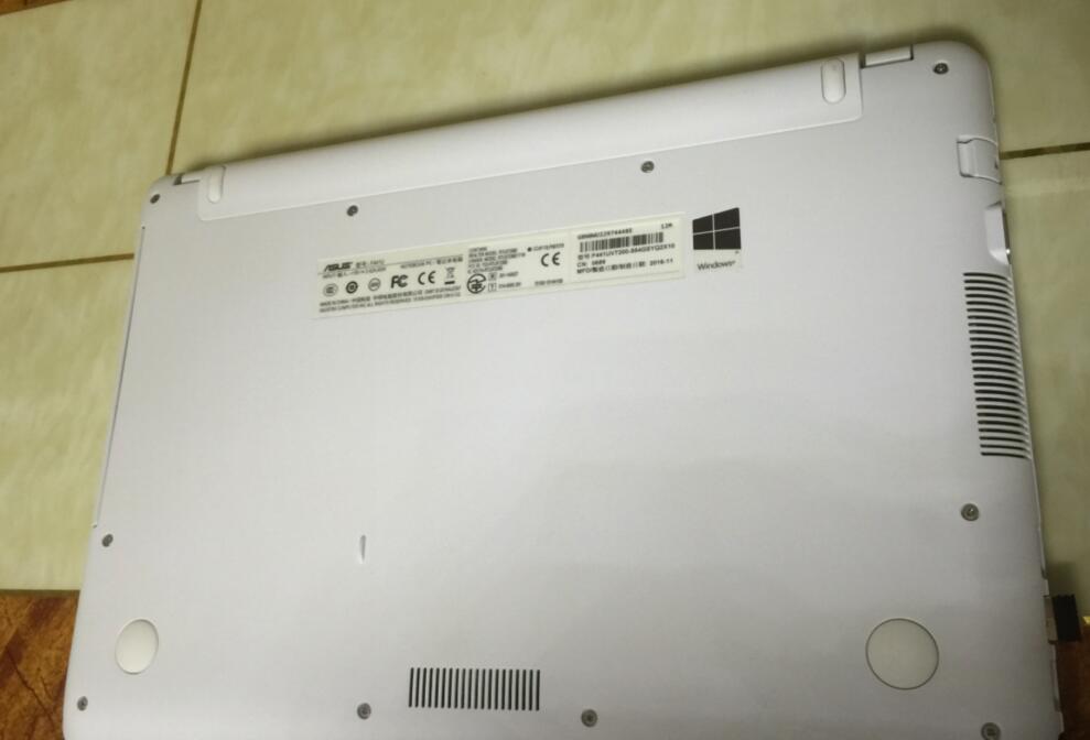 (USED) ASUS F441U i5-7200U 4G NA 500G GT 920M 2G 14" 1366x768 Entry Gaming Laptop 90% - C2 Computer