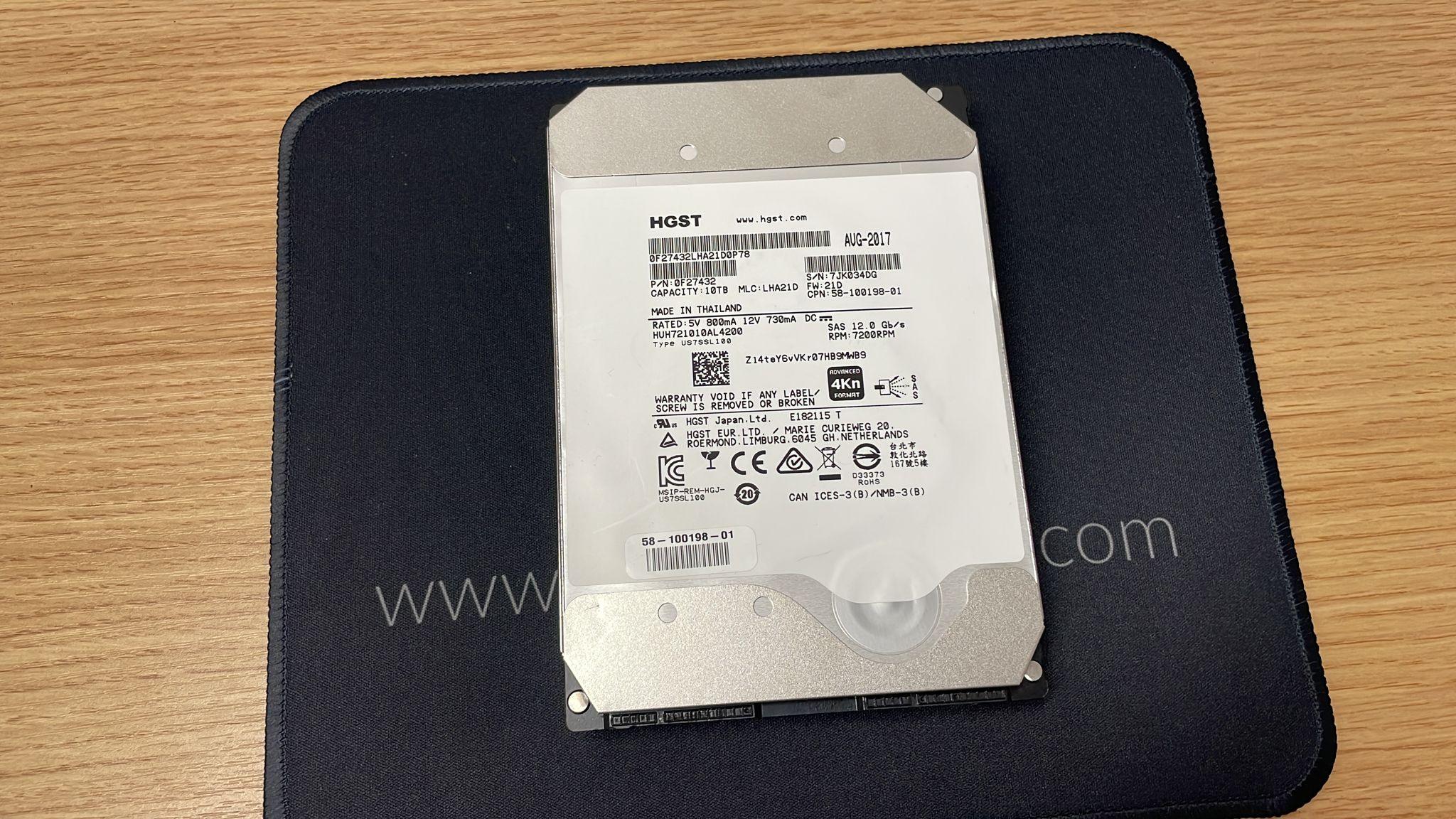 (特價全新拆機) HGST HUH721010AL4200 10TB 3.5inch\ 7200RPM\ SAS3 12Gb\ 256M HDD\ 100%NEW SYSTEM PULL - C2 Computer Main image