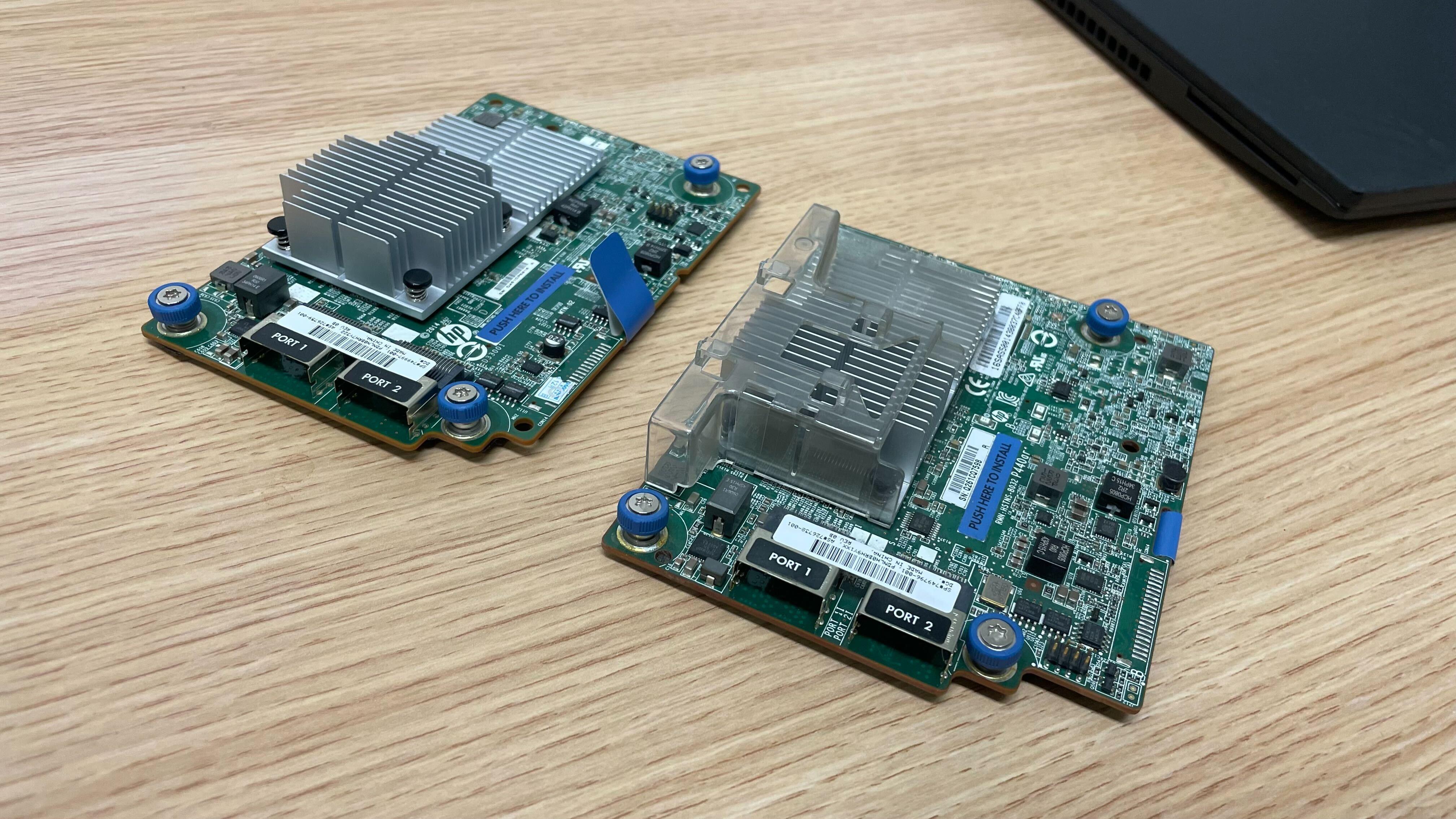 (特價少量) HPE P440AR 2G 12Gbps SAS RAID Adapter Card 749796-001 726738-001 90% NEW Image secondaire