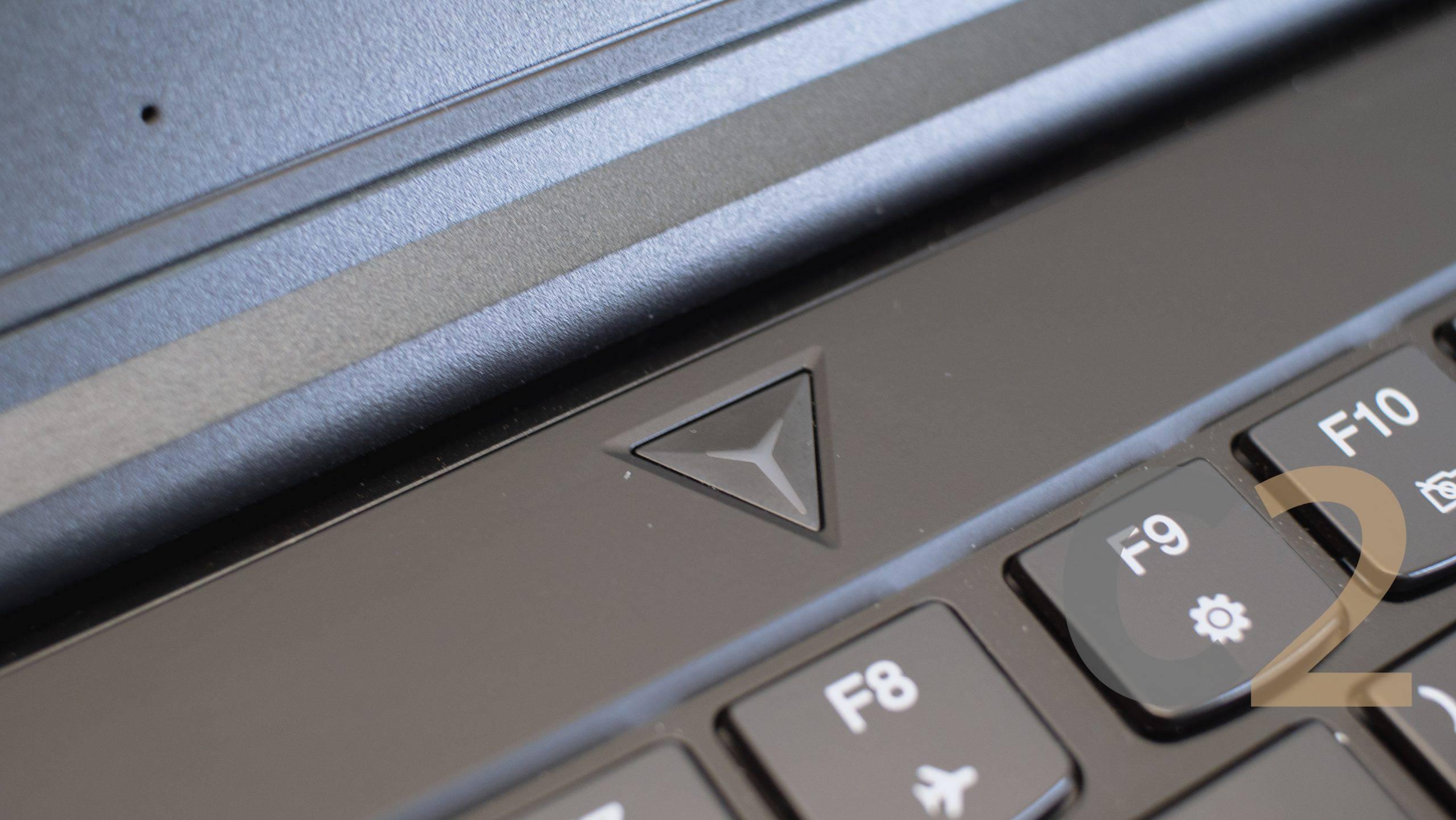 【特價二台】 LENOVO LEGION Y7000P 15.6inch i5-8300H 16G-DDR4 2666 256G-SSD M.2 PCIe + 1TB 2.5inch RTX 2060 6G 1920x1080 144Hz 電競本 99% - C2 Computer