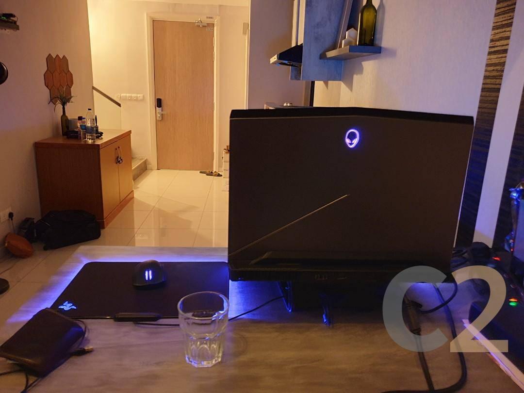 (Gebraucht) Alienware 17 R4 I7-6700 4G 128-SSD NA GTX 1070 8 GB 17,3 Zoll 1920x1080 Gaming-Laptop 95% Sekundärbild