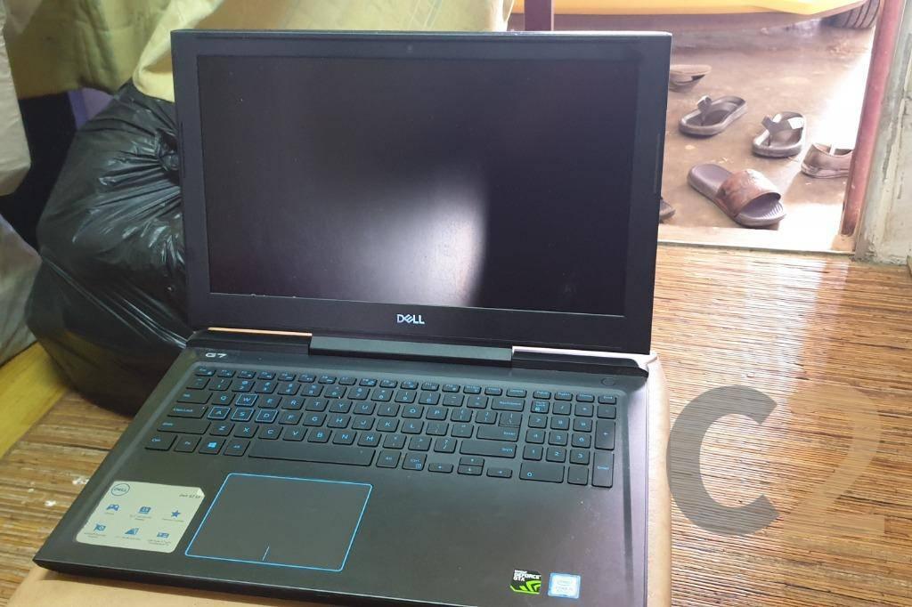 (USED) DELL G7 7588 i5-8300H 4G 128-SSD NA GTX 1060 Max-Q 6GB 15.6inch 1920x1080 Gaming Laptop 95% - C2 Computer Main image