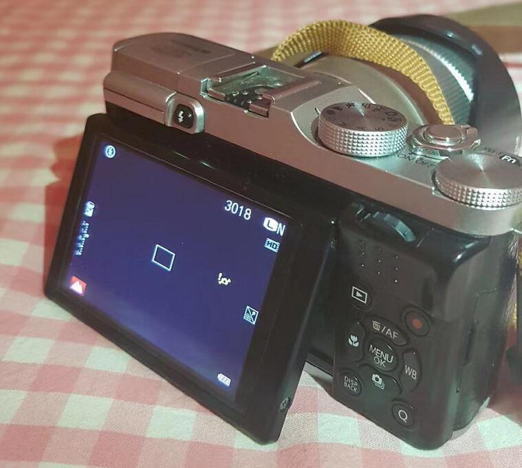 (USED)Fujifilm X-A1 連 （XC 16-50mm）（ f/3.5-5.6 OIS）套裝 無反相機 WiFi 復古 文藝 旅行 Camera 90% NEW（橙色/白色） - C2 Computer