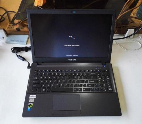 (中古) HASEE GOD OF WAR(神舟-戰神) K670D Pentium G5400 4G NA 500G GTX 1050 4G 15.6インチ 1920×1080 ゲーミングノートパソコン 90% 二次画像