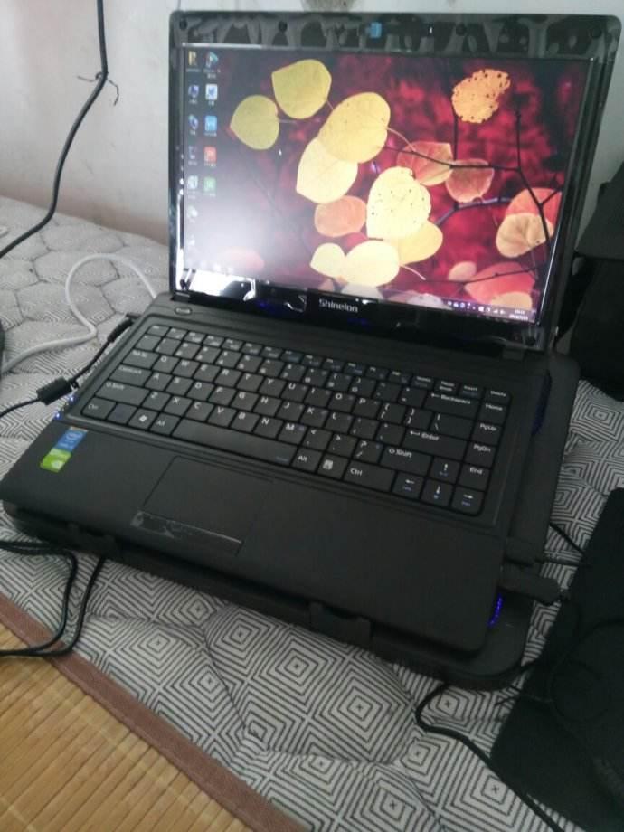 (USED) HASEE Shinelon 炫龍炫鋒 A3S i3-4000M 4G NA 500G GT 940 2G 14inch 1366x768 Entry Gaming Laptop 90% - C2 Computer 主圖