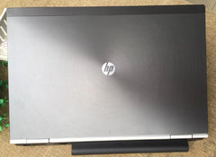 (USED) HP EliteBook 8470w i5-3360M 4G NA 500G QUADRO M2000M 1G 14inch 1600x900 Mobile Workstation 90% - C2 Computer