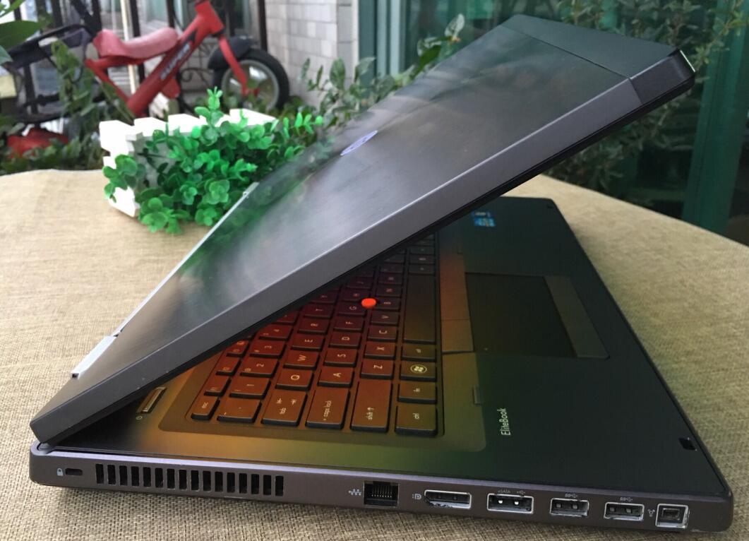 (USED) HP EliteBook 8760w i7-2670M 4G NA 500G Q3000M 2G 17inch 1920x1080 Mobile Workstation 90% Secondary image