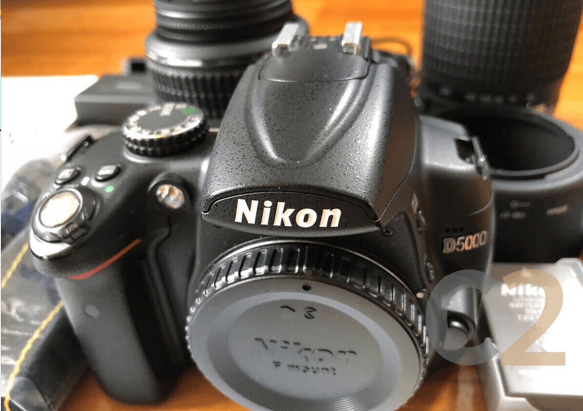(USED)Nikon/尼康 D5000（18-55mm) 家用入門新手單反男女生單反相機專業 95% NEW - C2 Computer
